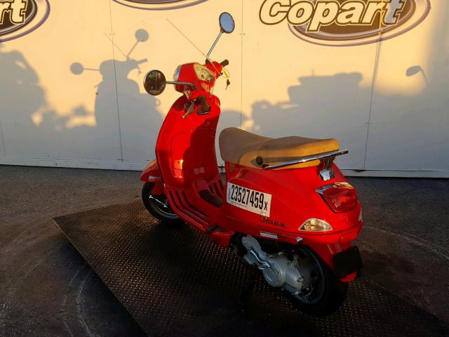 ZAPC386B095010649 - 2009 VESPA LX 50 RED photo 3