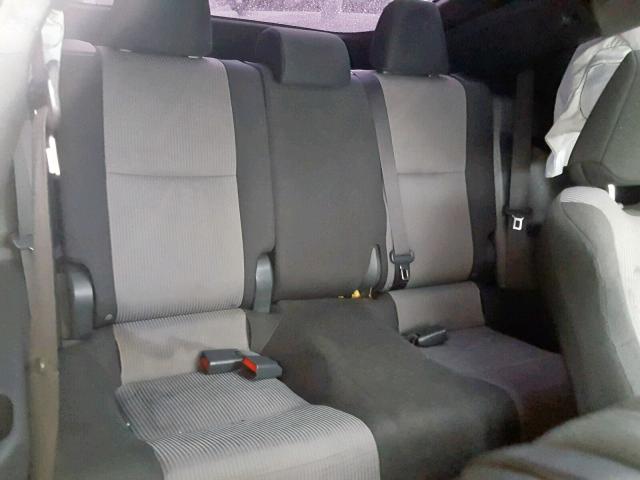 JTKJF5C72E3083647 - 2014 TOYOTA SCION TC 银色 照片 6