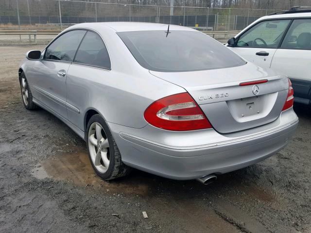 WDBTJ65J44F084811 - 2004 MERCEDES-BENZ CLK 320C SILVER photo 3