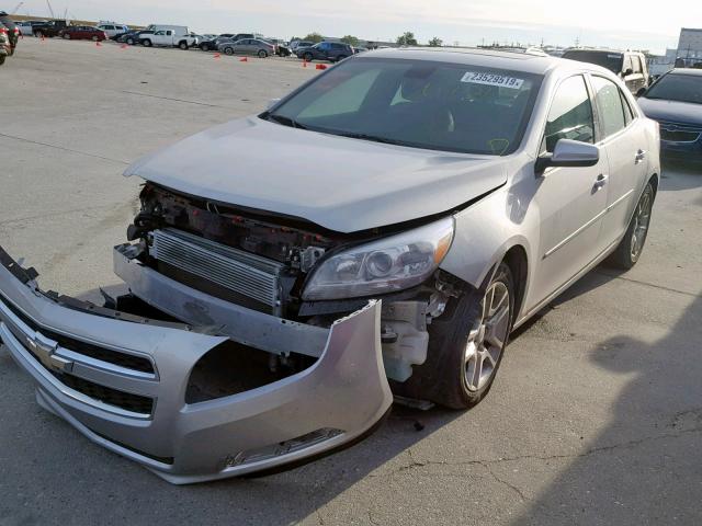 1G11F5SR8DF161963 - 2013 CHEVROLET MALIBU 2LT SILVER photo 2