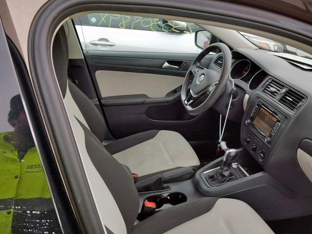 3VW2K7AJ8FM218497 - 2015 VOLKSWAGEN JETTA BASE RED photo 5