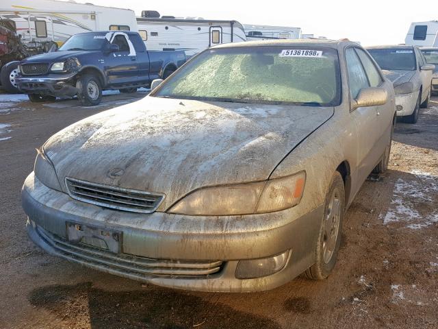 JT8BF28G010318950 - 2001 LEXUS ES 300 TAN photo 2