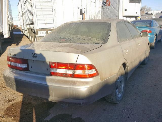 JT8BF28G010318950 - 2001 LEXUS ES 300 TAN photo 4