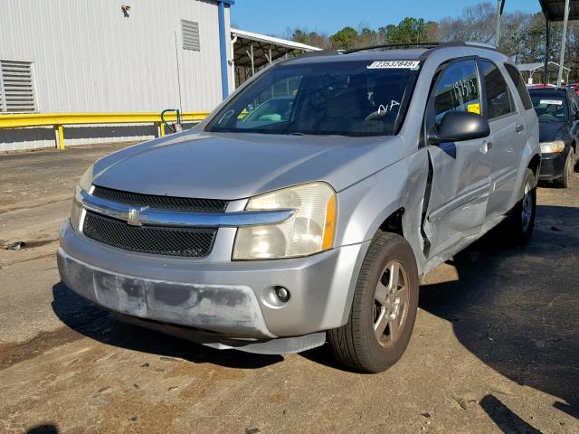 2CNDL23F556186374 - 2005 CHEVROLET EQUINOX LS SILVER photo 2