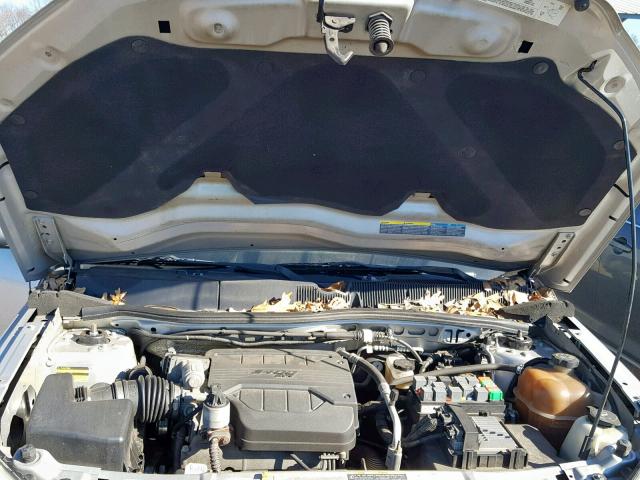 2CNDL23F556186374 - 2005 CHEVROLET EQUINOX LS SILVER photo 7