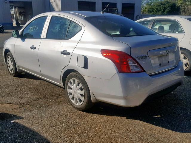 3N1CN7AP5FL812931 - 2015 NISSAN VERSA S SILVER photo 3