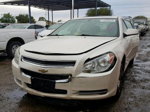 1G1ZD5EB7AF106164 - 2010 CHEVROLET MALIBU 2LT WHITE photo 2