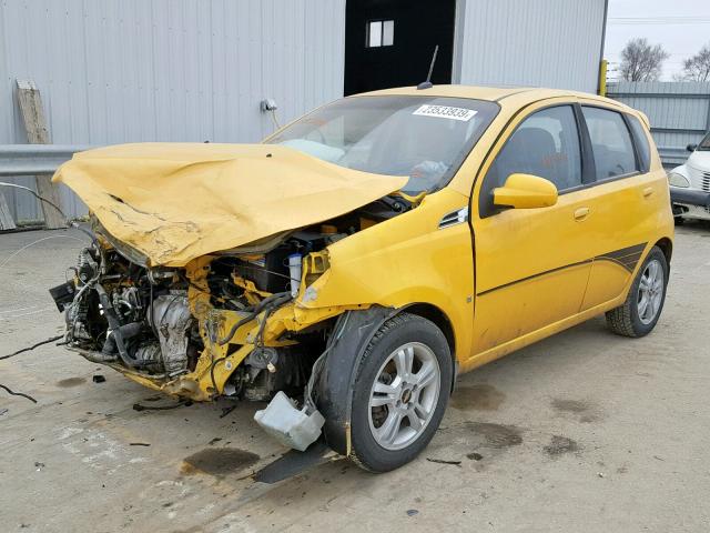 KL1TG66E19B404951 - 2009 CHEVROLET AVEO LT YELLOW photo 2