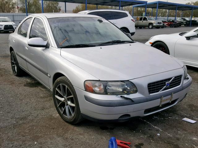 YV1RH58D322129176 - 2002 VOLVO S60 2.5T SILVER photo 1