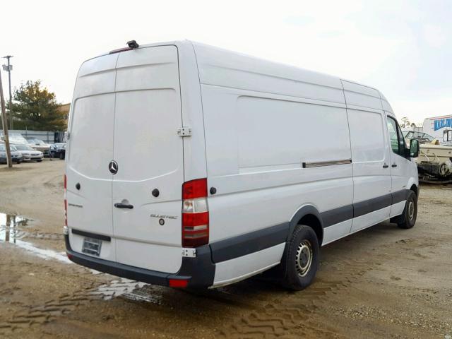 WD3PE8DC9E5836056 - 2014 MERCEDES-BENZ SPRINTER 2 Ağ foto 4
