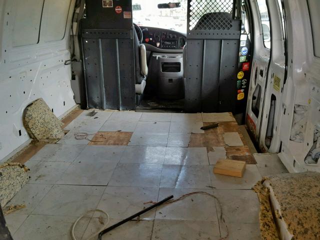 1FTRE14241HB24530 - 2001 FORD ECONOLINE 白色 照片 6