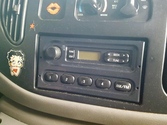 1FTRE14241HB24530 - 2001 FORD ECONOLINE 白色 照片 9