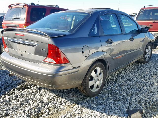 1FAFP38392W311860 - 2002 FORD FOCUS ZTS GRAY photo 4