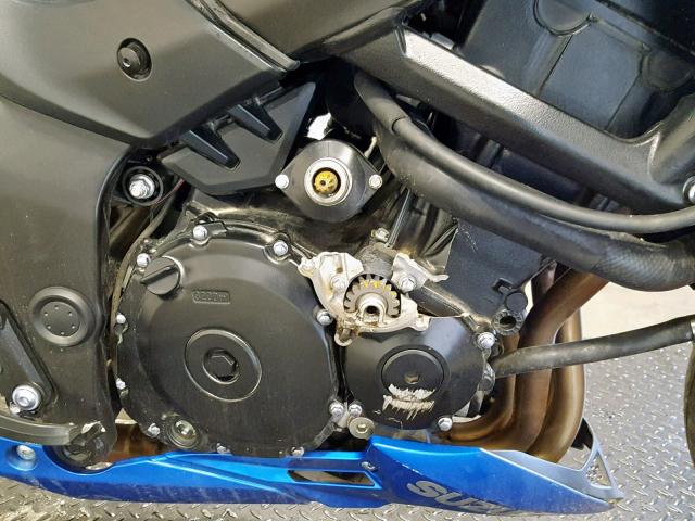 JS1C533B9J2100062 - 2018 SUZUKI GSX-S750 BLUE photo 12