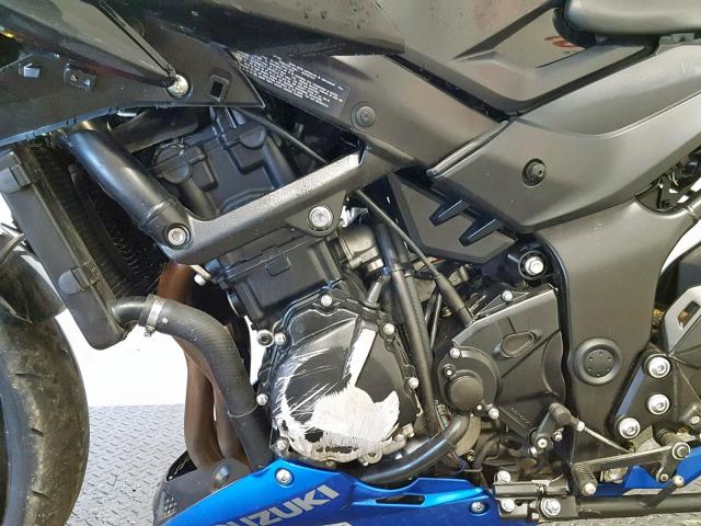 JS1C533B9J2100062 - 2018 SUZUKI GSX-S750 BLUE photo 6