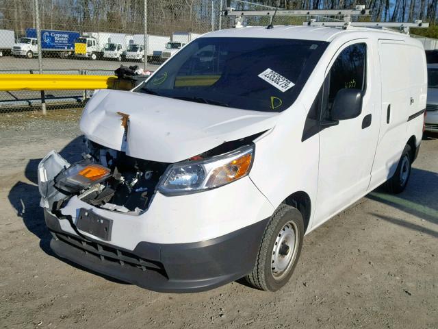 3N63M0YN9HK720576 - 2017 CHEVROLET CITY EXPRE WHITE photo 2