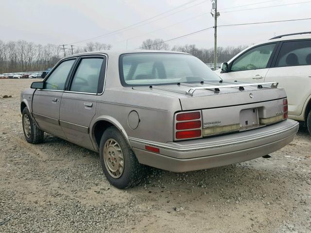 1G3AJ55M6T6380232 - 1996 OLDSMOBILE CIERA SL GRAY photo 3