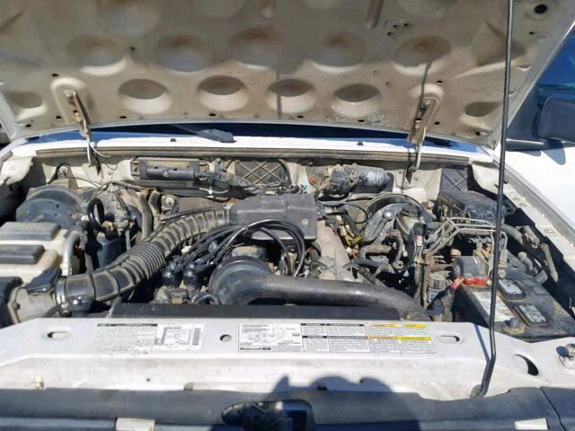 1FTYR10C21TA13762 - 2001 FORD RANGER WHITE photo 7