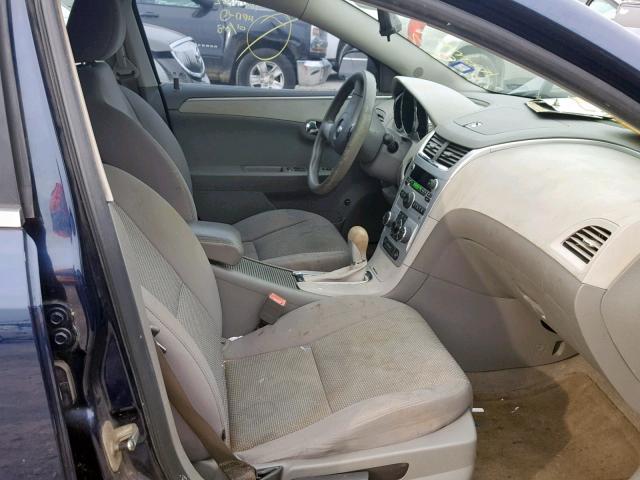 1G1ZB5EB1A4108879 - 2010 CHEVROLET MALIBU LS BLUE photo 5