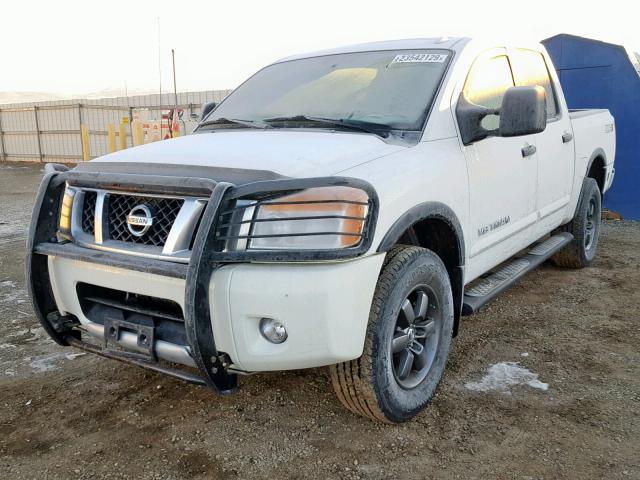 1N6AA0EC4EN515336 - 2014 NISSAN TITAN S WHITE photo 2