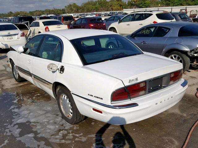 1G4CW52K0X4603018 - 1999 BUICK PARK AVENU WHITE photo 3