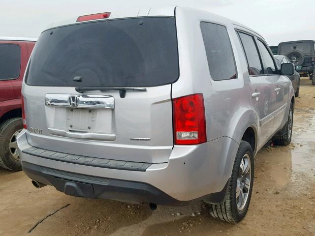 5FNYF3H33FB030847 - 2015 HONDA PILOT SE SILVER photo 4