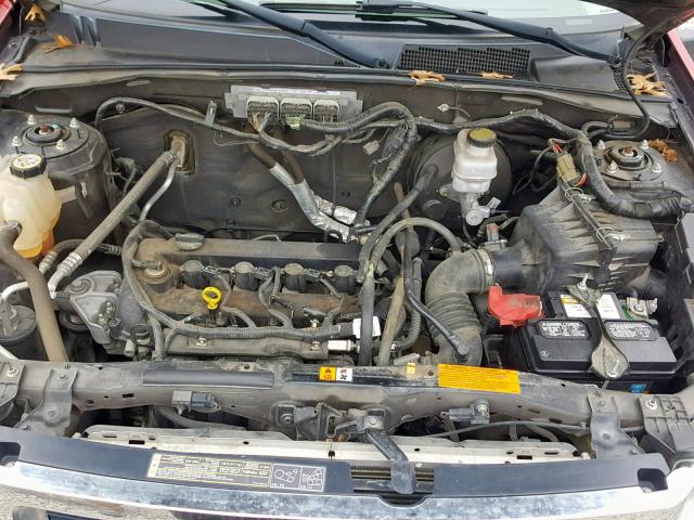 1FMCU0D70BKA07400 - 2011 FORD ESCAPE XLT BURGUNDY photo 7