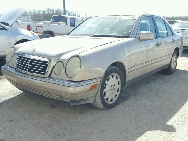 WDBJF65H2XA799268 - 1999 MERCEDES-BENZ E 320 TAN photo 2