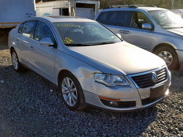 WVWJK7AN8AE058105 - 2010 VOLKSWAGEN PASSAT KOM SILVER photo 1