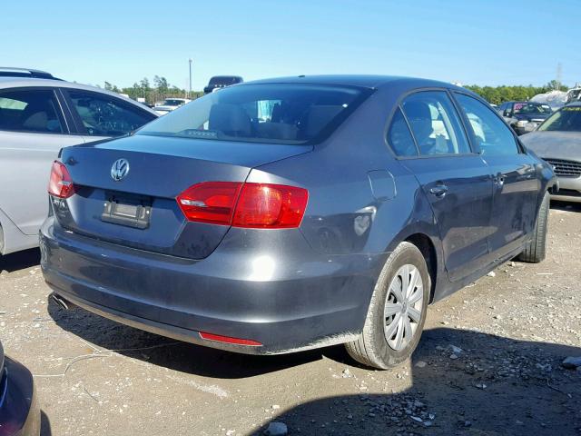 3VW2K7AJ4EM308731 - 2014 VOLKSWAGEN JETTA BASE GRAY photo 4