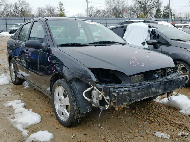 1FAHP34N17W243187 - 2007 FORD FOCUS ZX4 BLACK photo 1