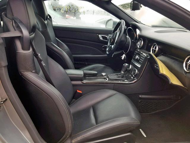 WDDPK5HA4DF059631 - 2013 MERCEDES-BENZ SLK 350 灰色 照片 5