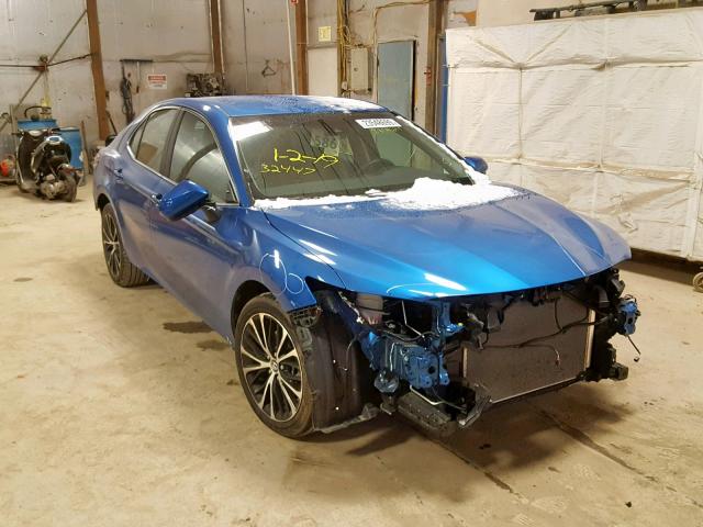 4T1B11HK8JU028622 - 2018 TOYOTA CAMRY L BLUE photo 1