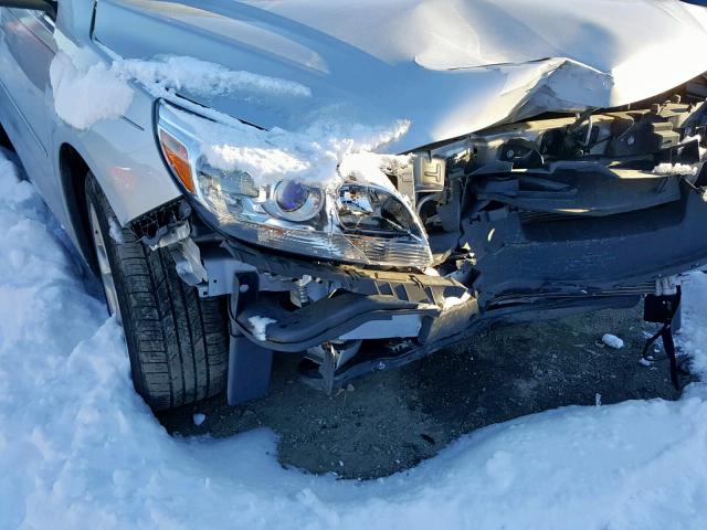 1G11C5SL9FF272027 - 2015 CHEVROLET MALIBU 1LT ვერცხლისფერი ფოტო 9