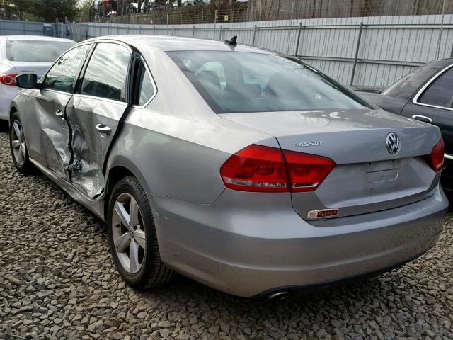 1VWBP7A30DC023334 - 2013 VOLKSWAGEN PASSAT SE SILVER photo 3