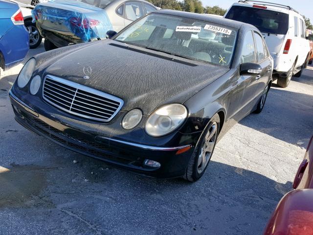 WDBUF56J56A938462 - 2006 MERCEDES-BENZ E 350 BLACK photo 2