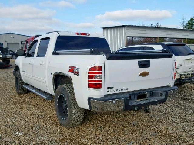 3GCPKTE39BG271375 - 2011 CHEVROLET SILVERADO SILVER photo 3