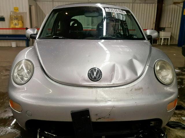 3VWCP21C41M451568 - 2001 VOLKSWAGEN NEW BEETLE Silber Foto 7