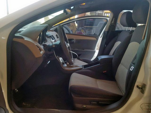 1G1ZC5EB3AF252662 - 2010 CHEVROLET MALIBU 1LT WHITE photo 5