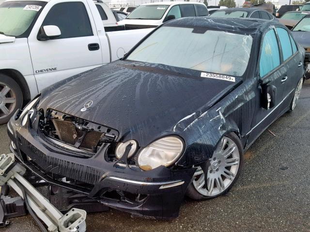 WDBUF56X67B100621 - 2007 MERCEDES-BENZ E 350 BLACK photo 2