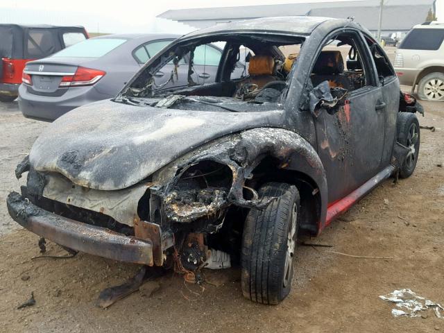 3VWPW31CX6M407365 - 2006 VOLKSWAGEN NEW BEETLE Qırmızı foto 2