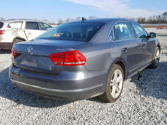 1VWBV7A31FC053810 - 2015 VOLKSWAGEN PASSAT SE CHARCOAL photo 4