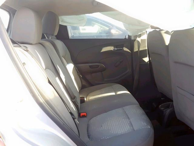 1G1JA6SH1D4218432 - 2013 CHEVROLET SONIC LS 白色 照片 6