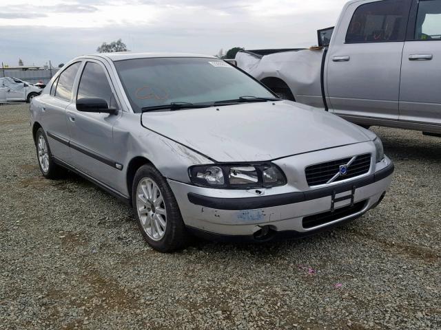 YV1RS61T242320261 - 2004 VOLVO S60 SILVER photo 1