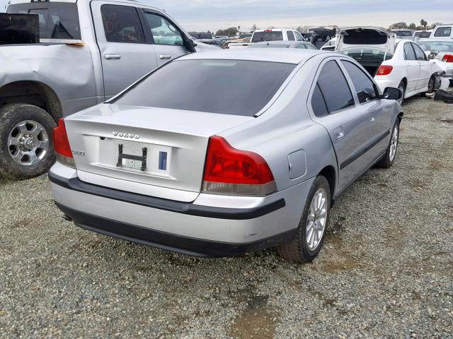 YV1RS61T242320261 - 2004 VOLVO S60 SILVER photo 4