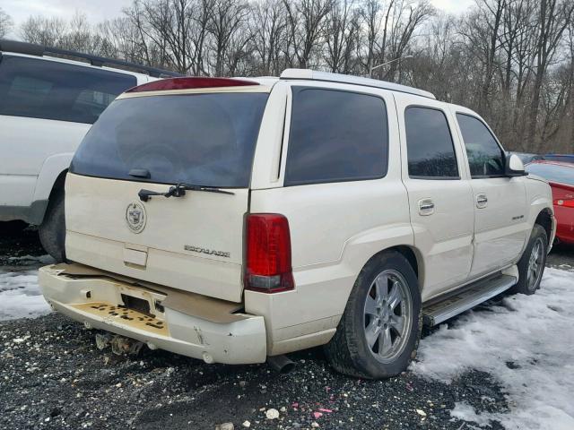 1GYEK63N95R231664 - 2005 CADILLAC ESCALADE L WHITE photo 4