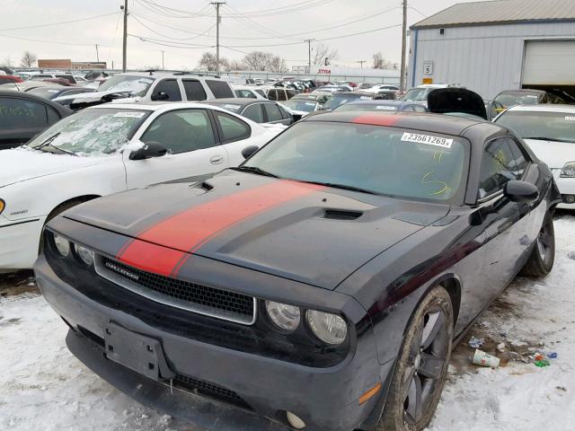 2C3CDYAG2CH243728 - 2012 DODGE CHALLENGER BLACK photo 2