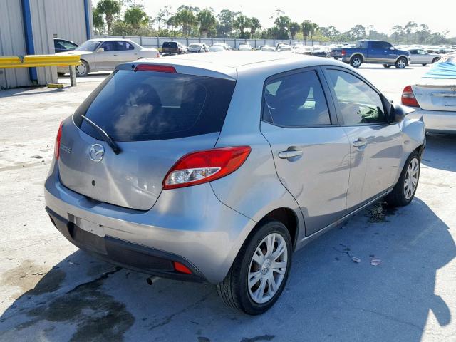 JM1DE1KY7E0188311 - 2014 MAZDA MAZDA2 SPO GRAY photo 4