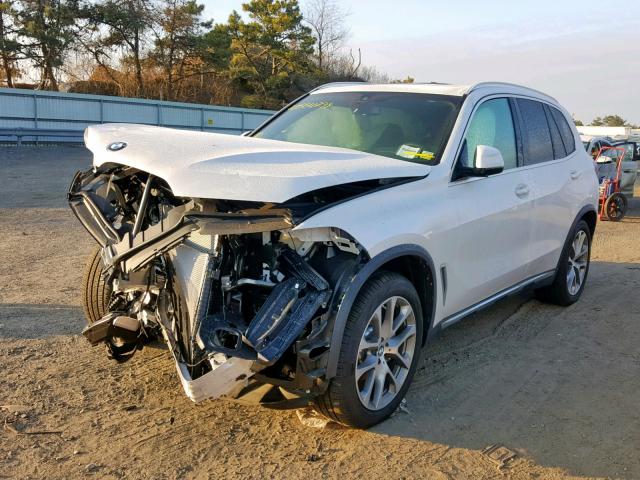 5UXCR6C53KLK87671 - 2019 BMW X5 XDRIVE4 WHITE photo 2