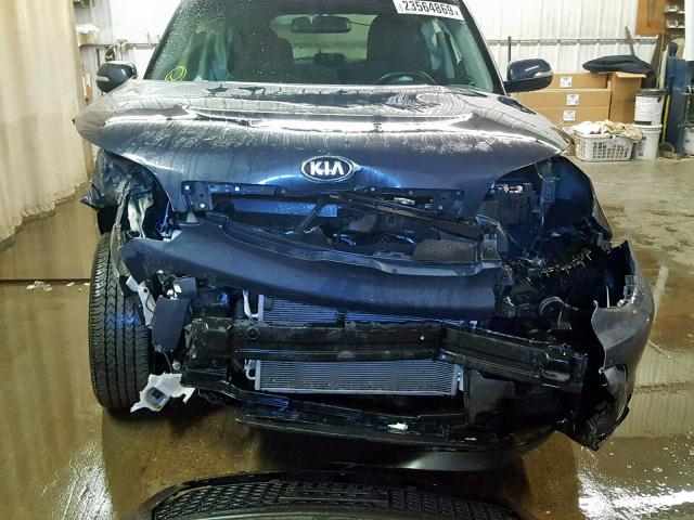 KNDJP3A56E7015175 - 2014 KIA SOUL + BLUE photo 9